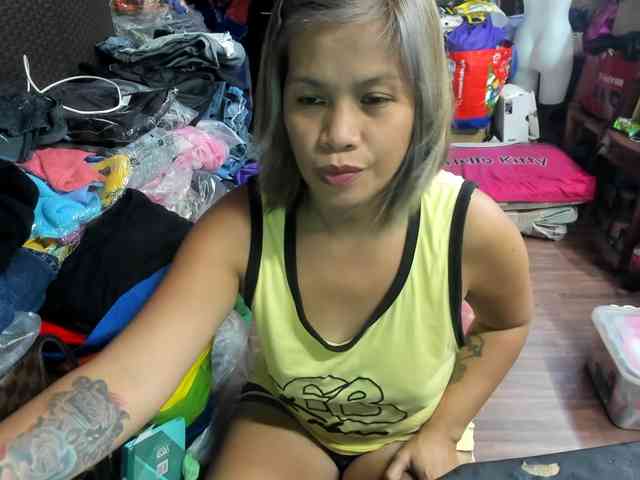 AthenaMoran webcam