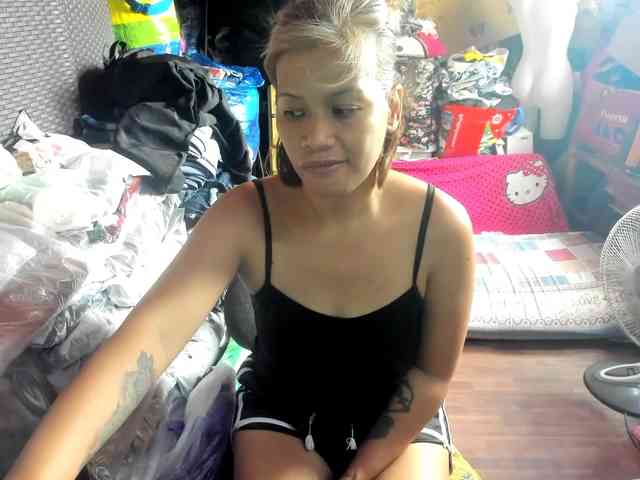 AthenaMoran webcam