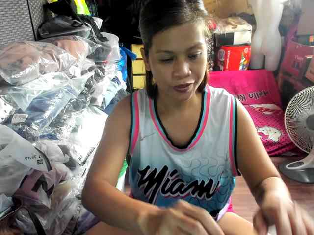 AthenaMoran webcam