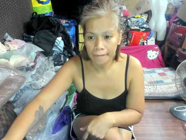 AthenaMoran webcam
