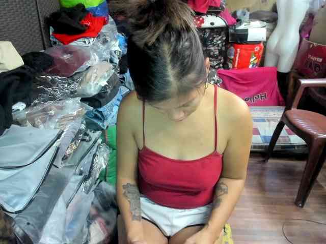 AthenaMoran webcam