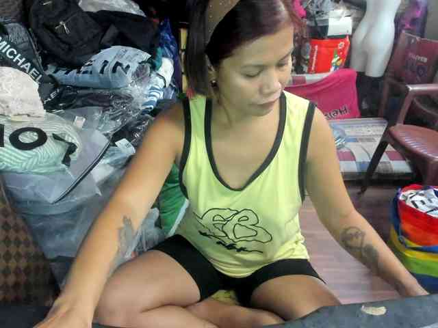 AthenaMoran webcam