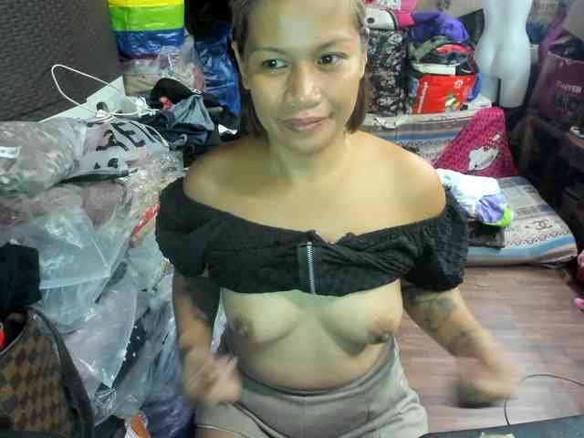AthenaMoran webcam