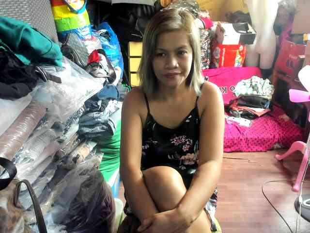 AthenaMoran webcam