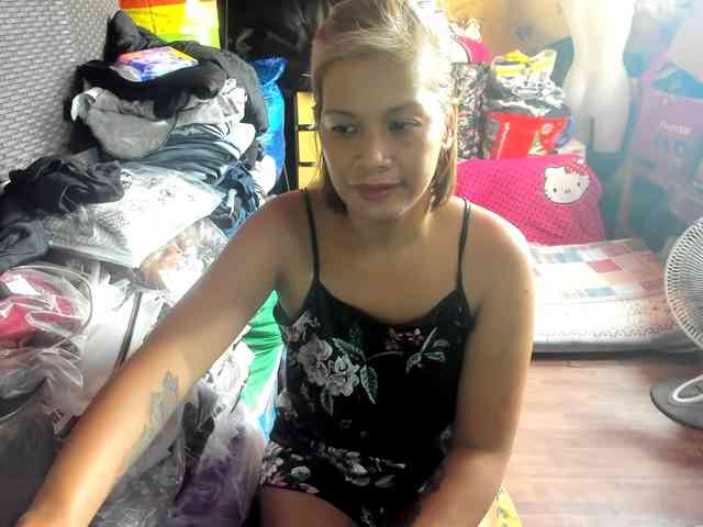 AthenaMoran webcam