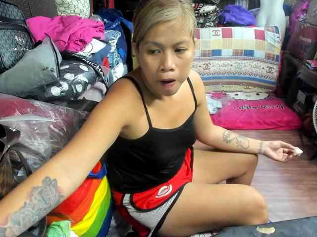 AthenaMoran webcam