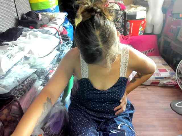 AthenaMoran webcam