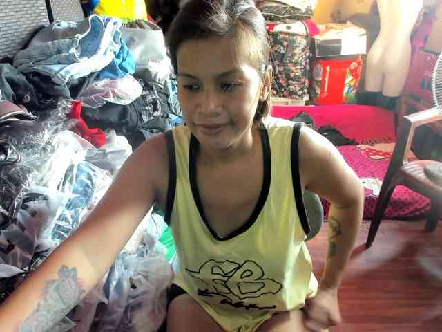 AthenaMoran webcam