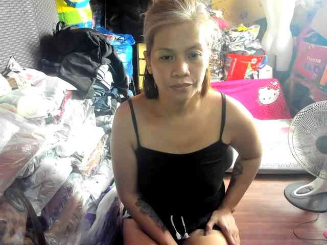 AthenaMoran webcam