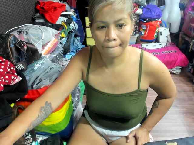 AthenaMoran webcam