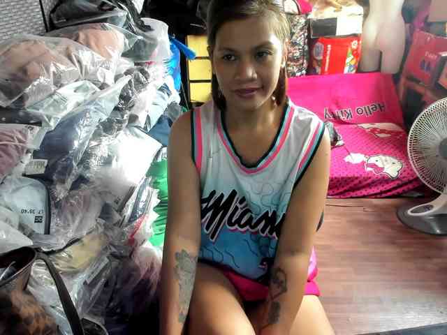 AthenaMoran webcam