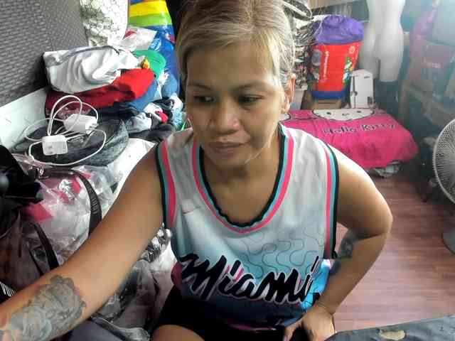 AthenaMoran webcam