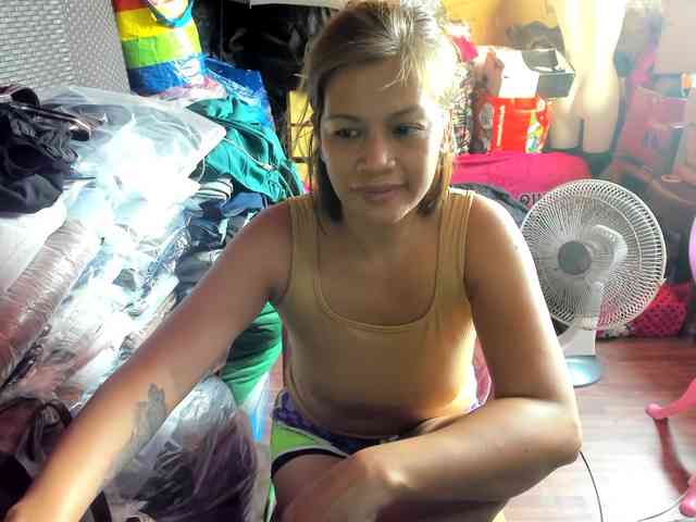 AthenaMoran webcam