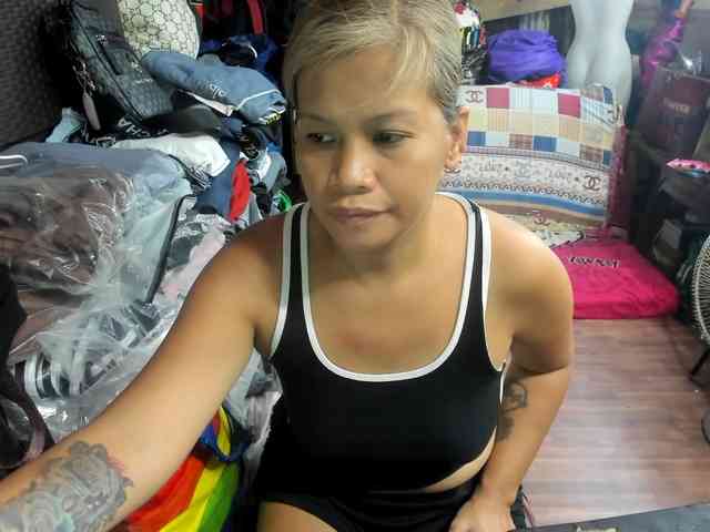 AthenaMoran webcam