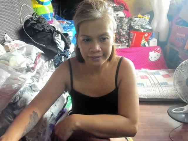 AthenaMoran webcam