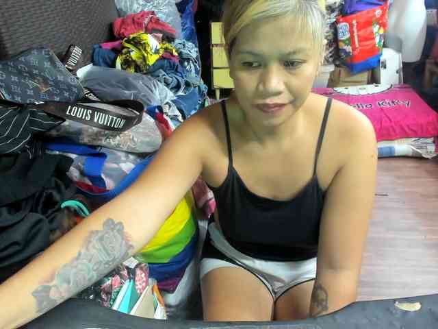 AthenaMoran webcam