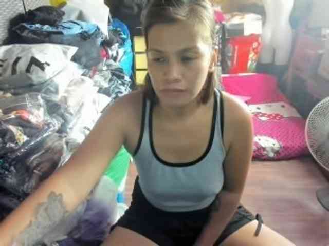 AthenaMoran webcam