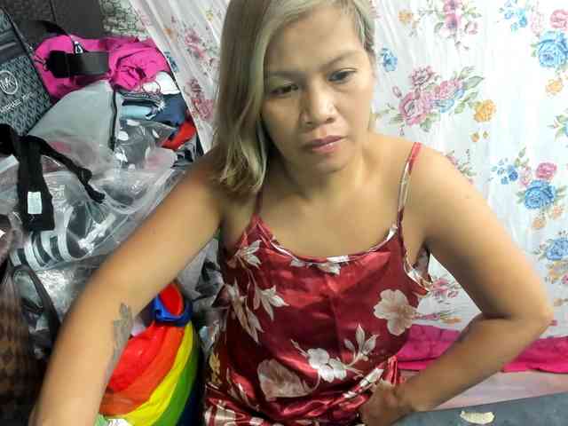 AthenaMoran webcam