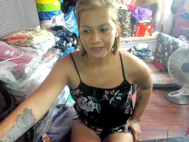 AthenaMoran webcam