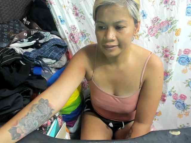 AthenaMoran webcam