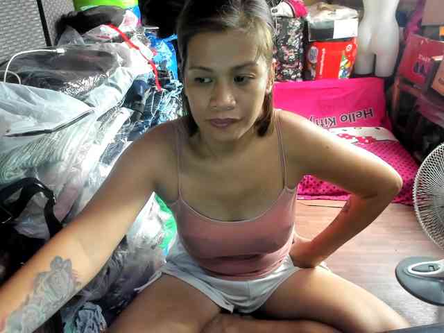 AthenaMoran webcam