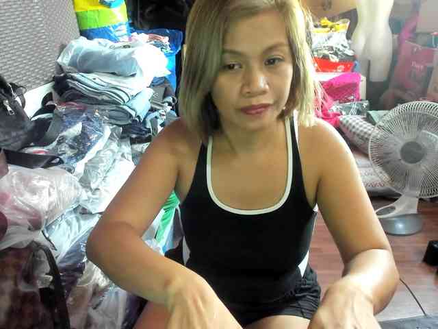 AthenaMoran webcam