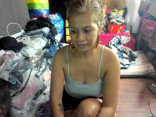 AthenaMoran webcam
