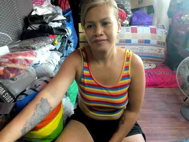 AthenaMoran webcam
