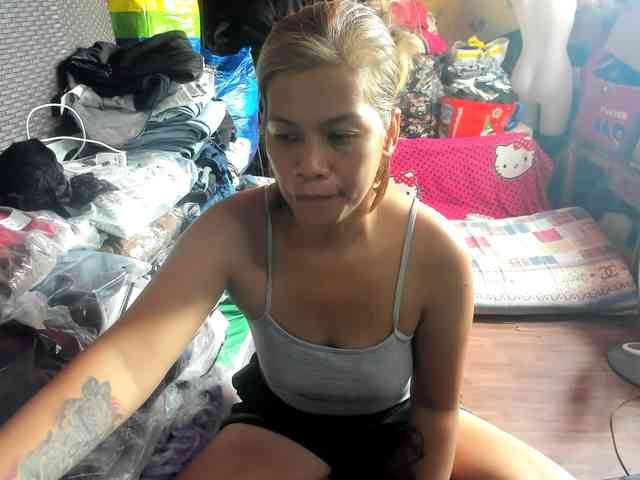 AthenaMoran webcam