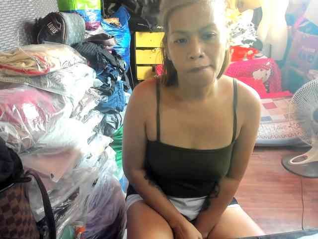 AthenaMoran webcam