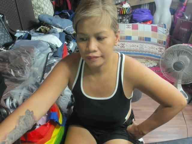 AthenaMoran webcam