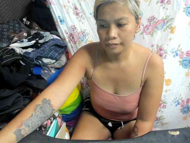 AthenaMoran webcam