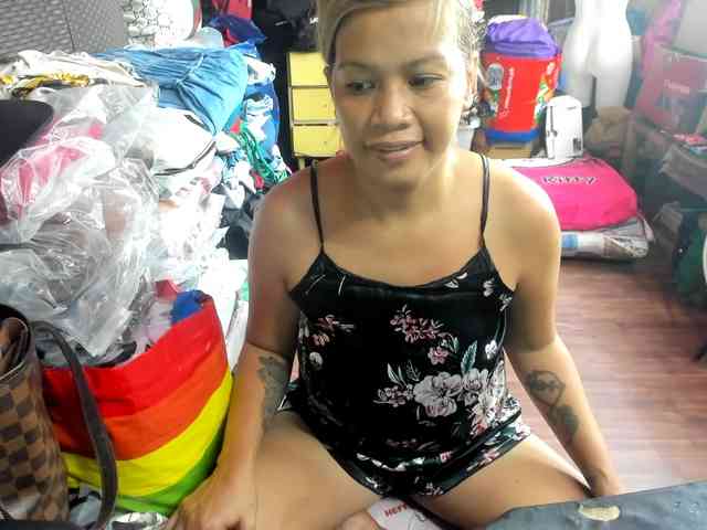 AthenaMoran webcam