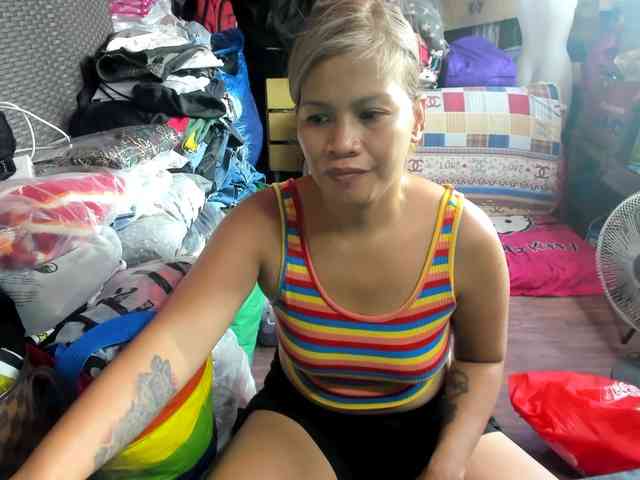 AthenaMoran webcam