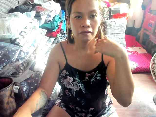 AthenaMoran webcam