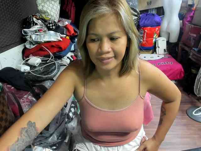 AthenaMoran webcam