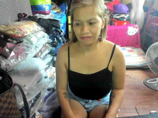 AthenaMoran webcam