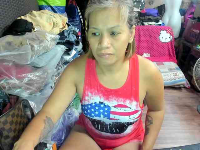 AthenaMoran webcam