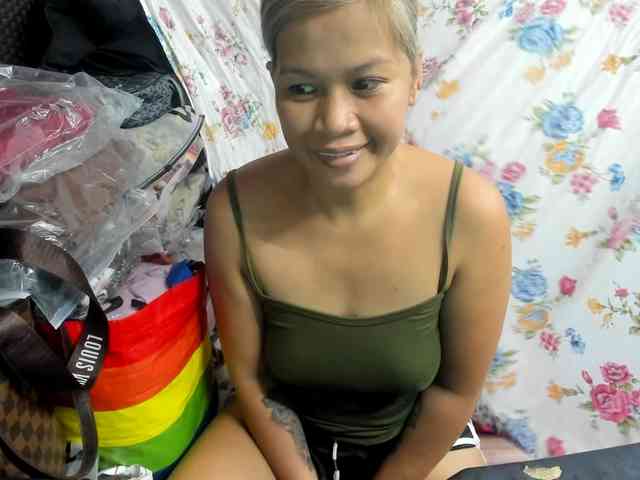 AthenaMoran webcam