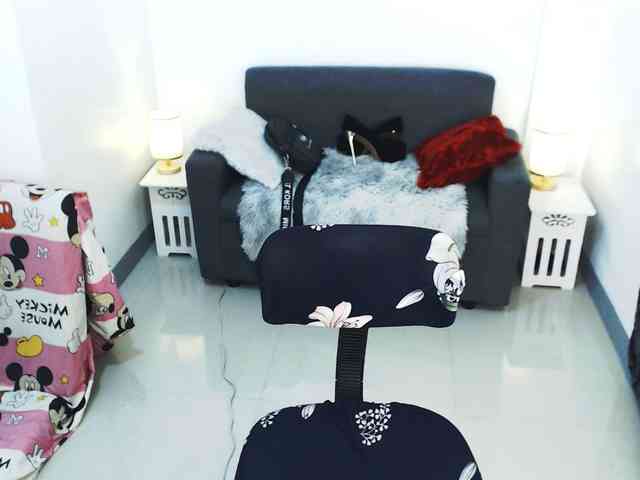 AthenaMoran webcam