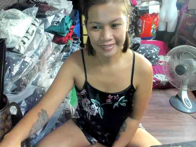 AthenaMoran webcam