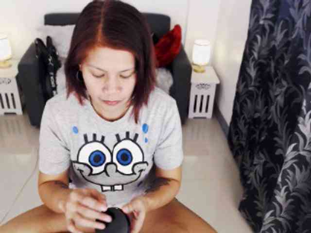 AthenaMoran webcam