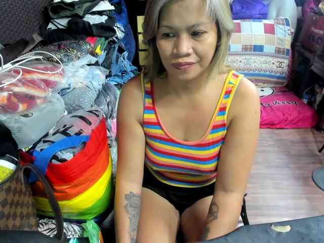 AthenaMoran webcam