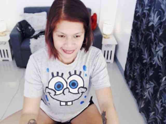 AthenaMoran webcam