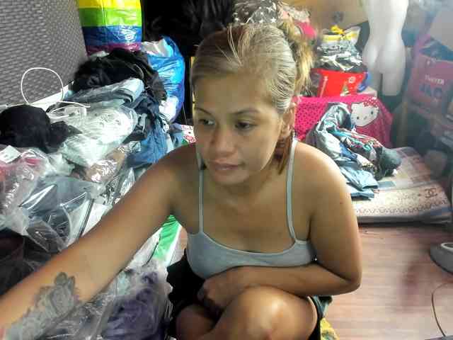 AthenaMoran webcam