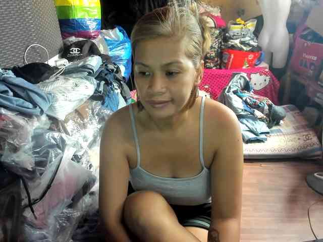 AthenaMoran webcam