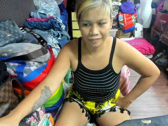 AthenaMoran webcam