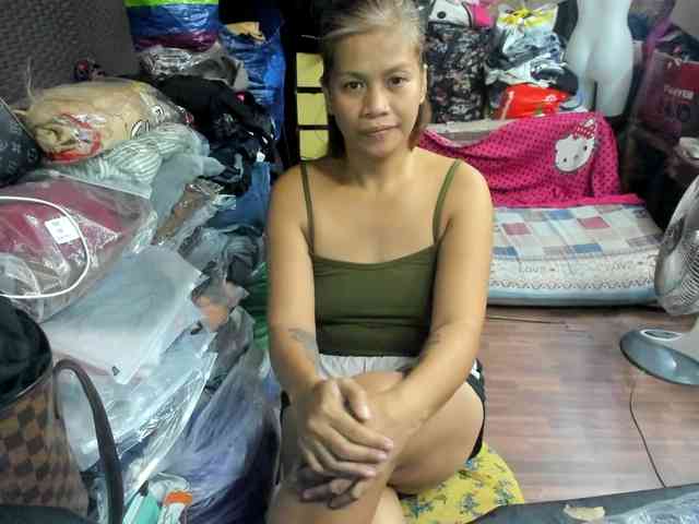 AthenaMoran webcam