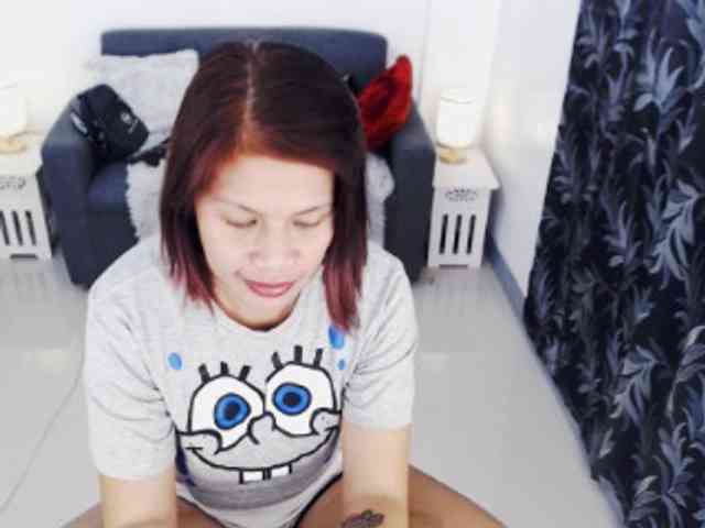 AthenaMoran webcam