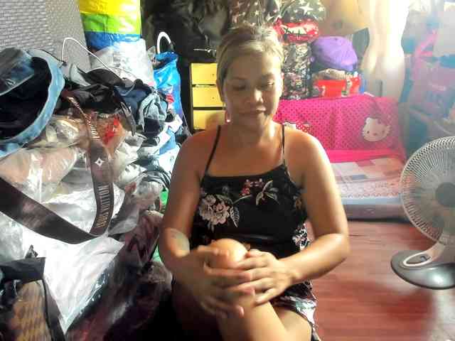 AthenaMoran webcam